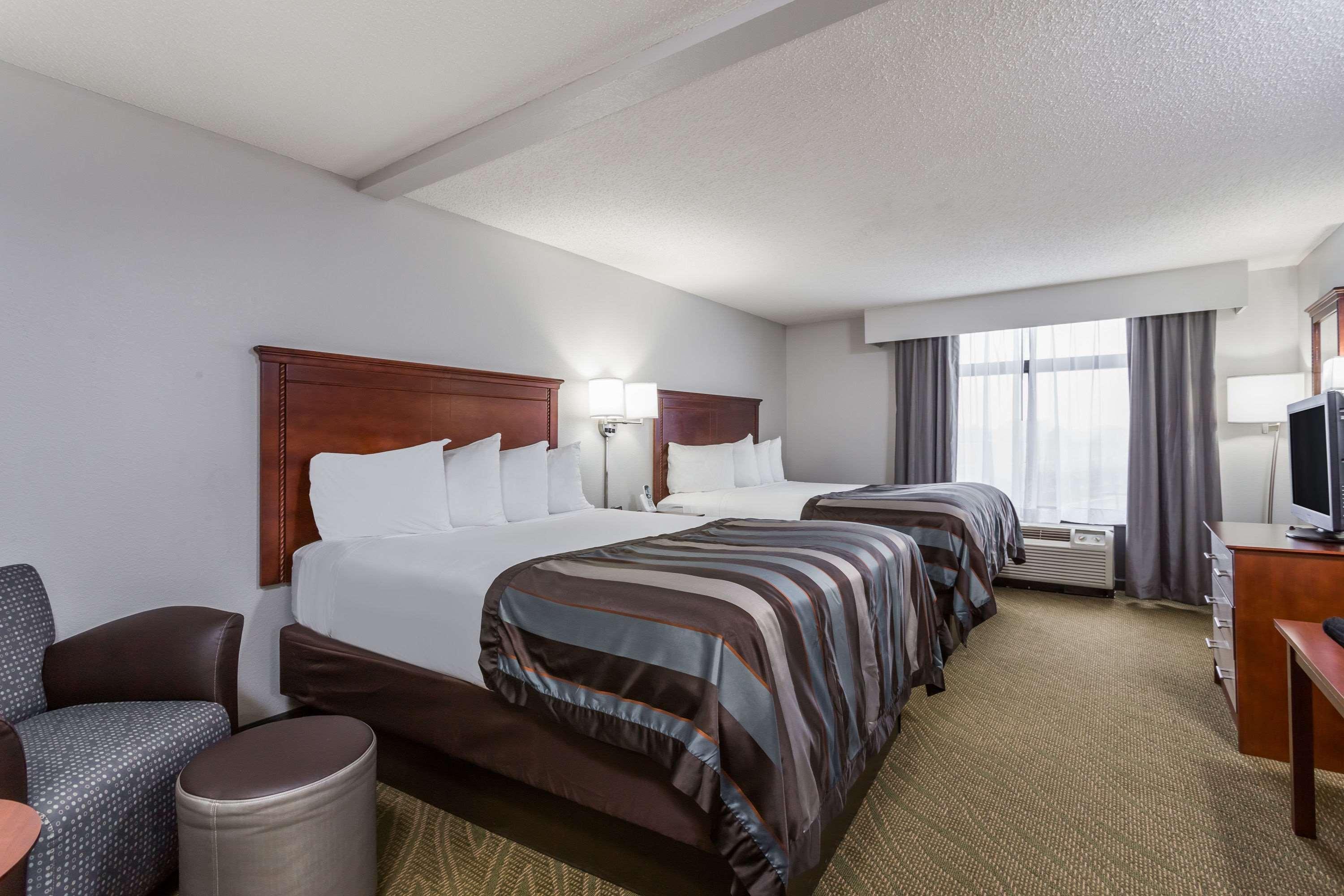 Hotel Wingate By Wyndham Chesapeake Esterno foto