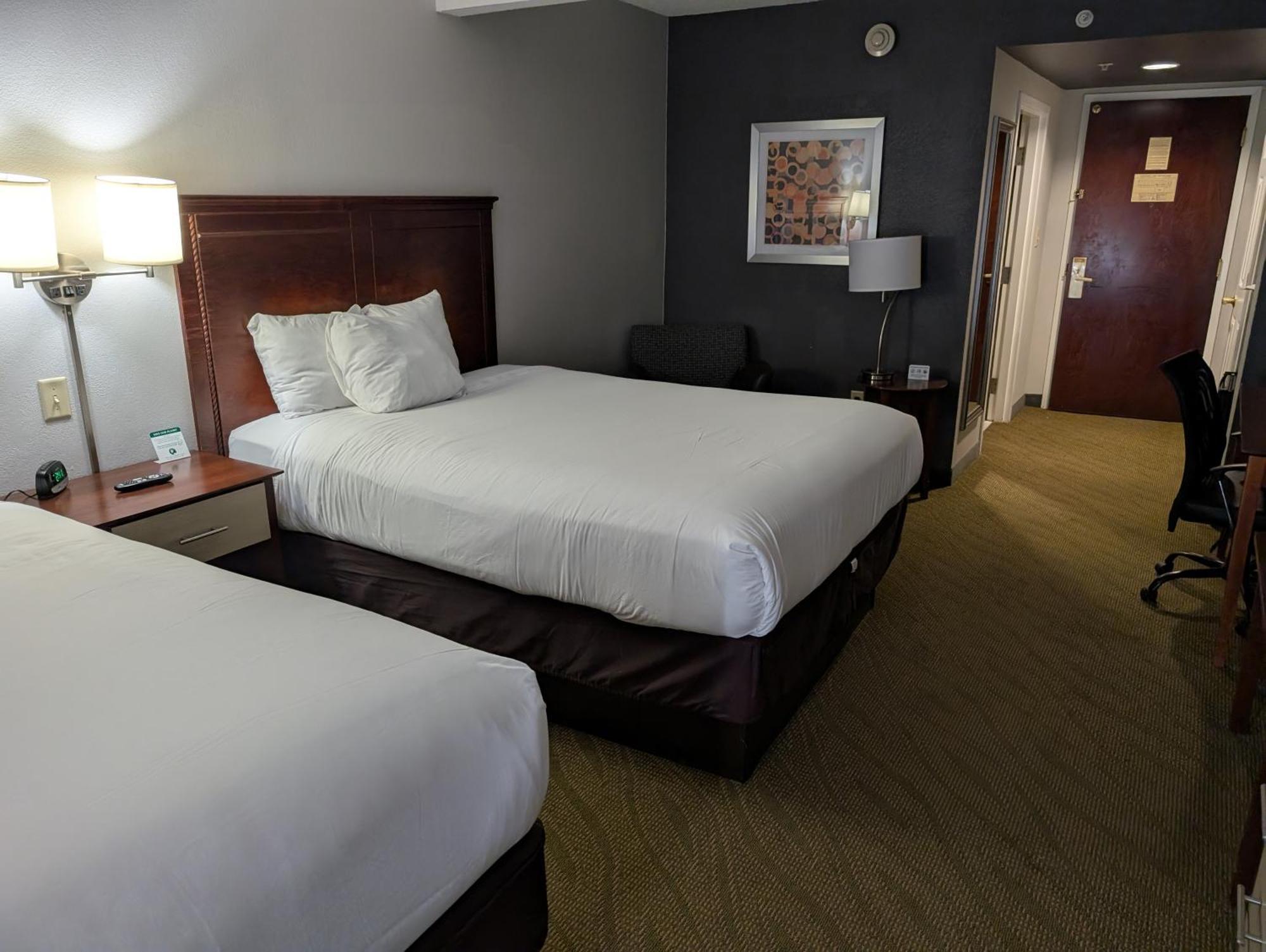 Hotel Wingate By Wyndham Chesapeake Esterno foto